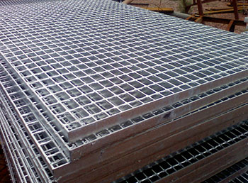 1465867632814419.jpg 压焊钢格板3.jpg