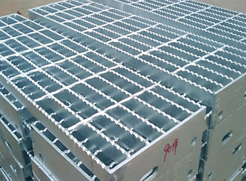 1469586568705376.jpg 热镀锌钢格板2.jpg