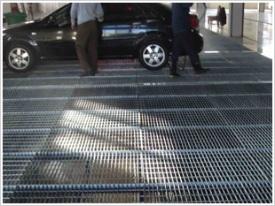 1475113276122769.jpg 平台钢格板6.jpg