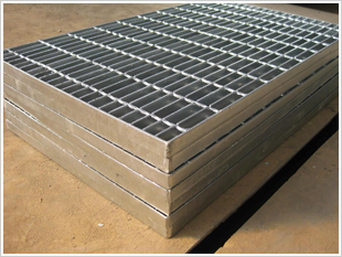 1478050939560575.jpg 镀锌钢格板1.jpg