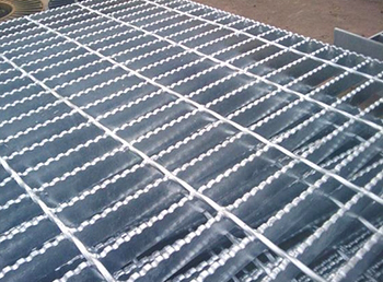 1482987551113044.jpg 镀锌格栅板1.jpg