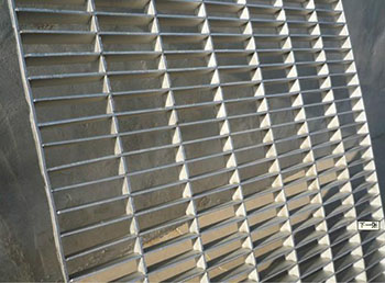 1483760074459923.jpg 插接钢格栅板3.jpg