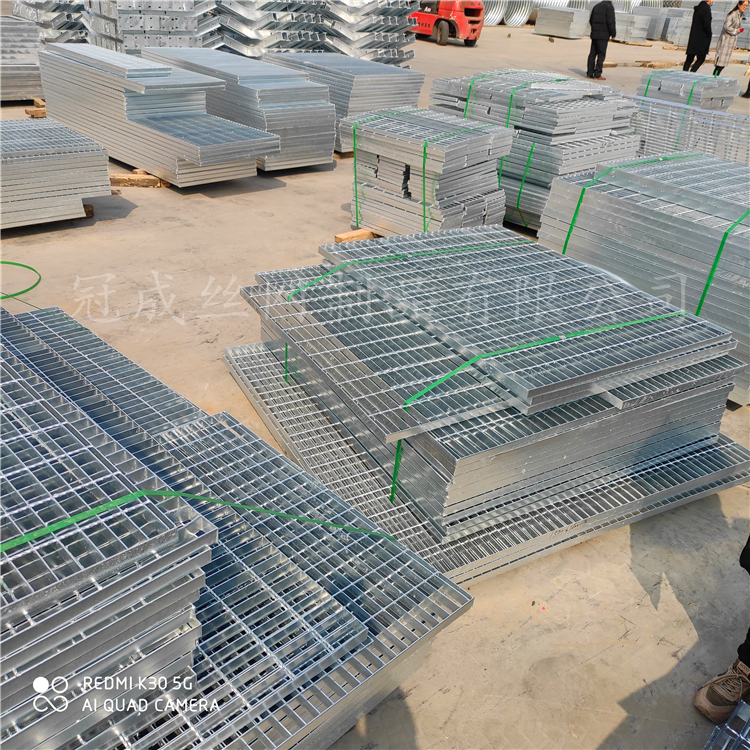 热镀锌钢格栅板