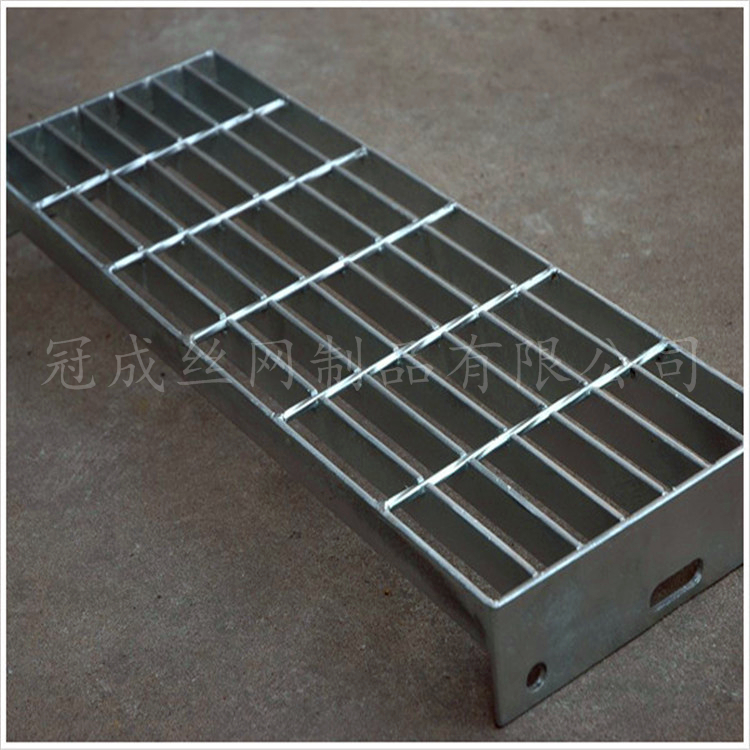 楼梯钢格栅板 楼梯钢格栅板