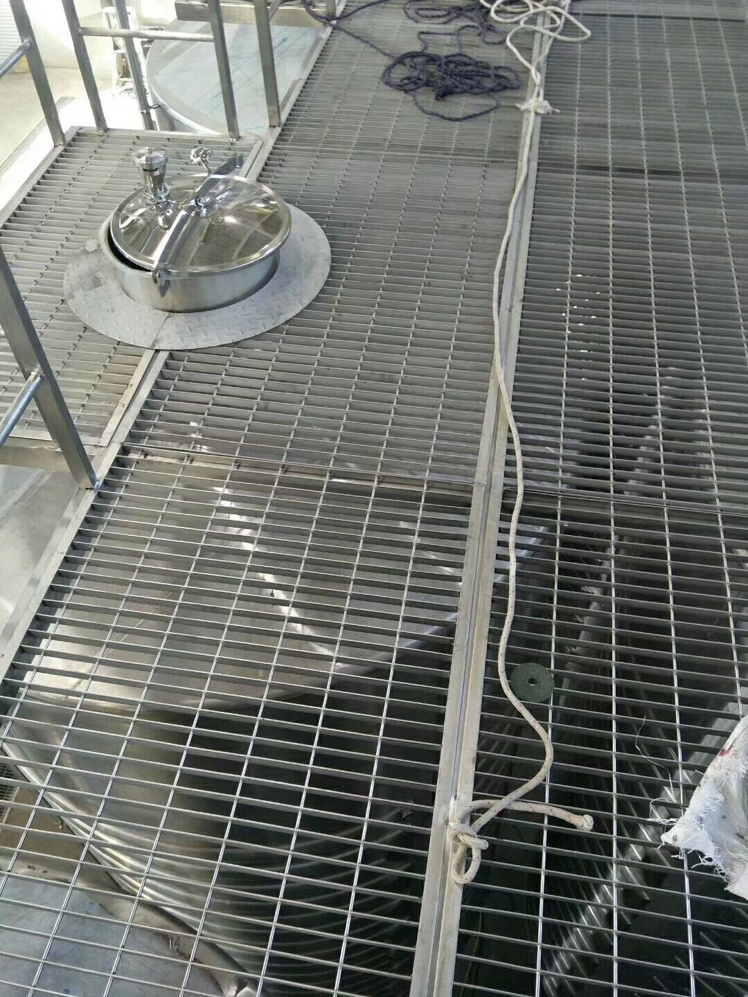 不锈钢格栅板 不锈钢格栅板