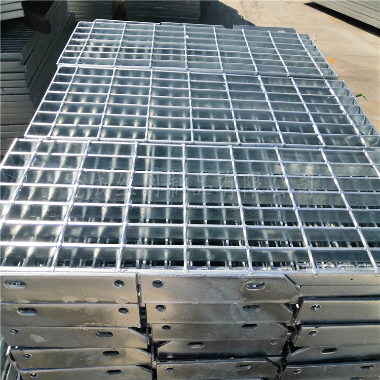 钢格栅踏步板