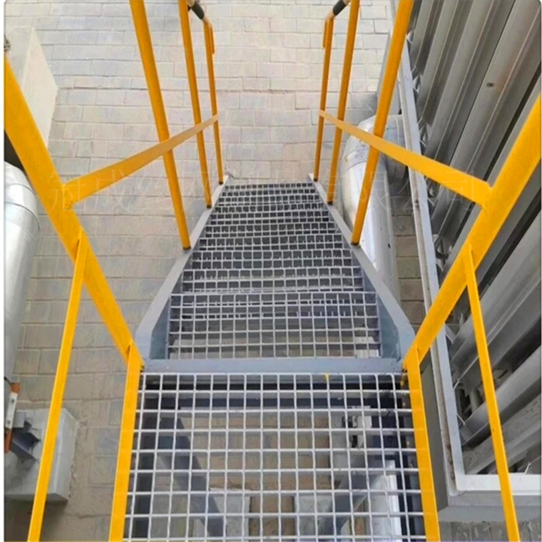 钢梯踏步板