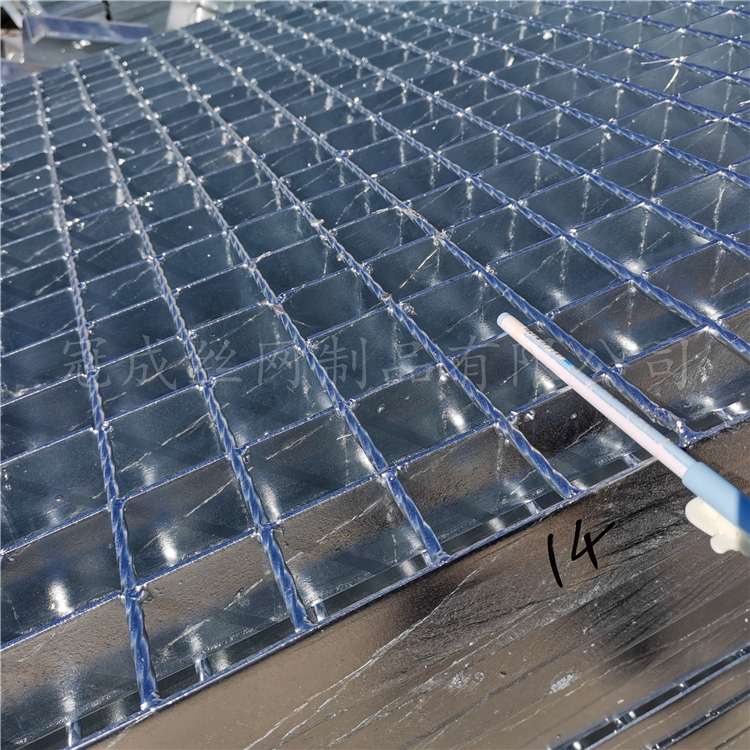镀锌钢格板