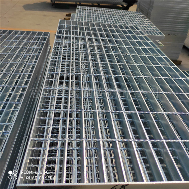 热浸锌网格板