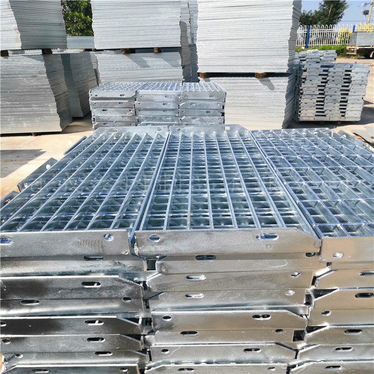 楼梯踏步格栅板