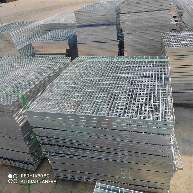 热浸锌钢格栅板