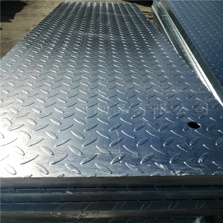 热浸镀锌钢格栅板